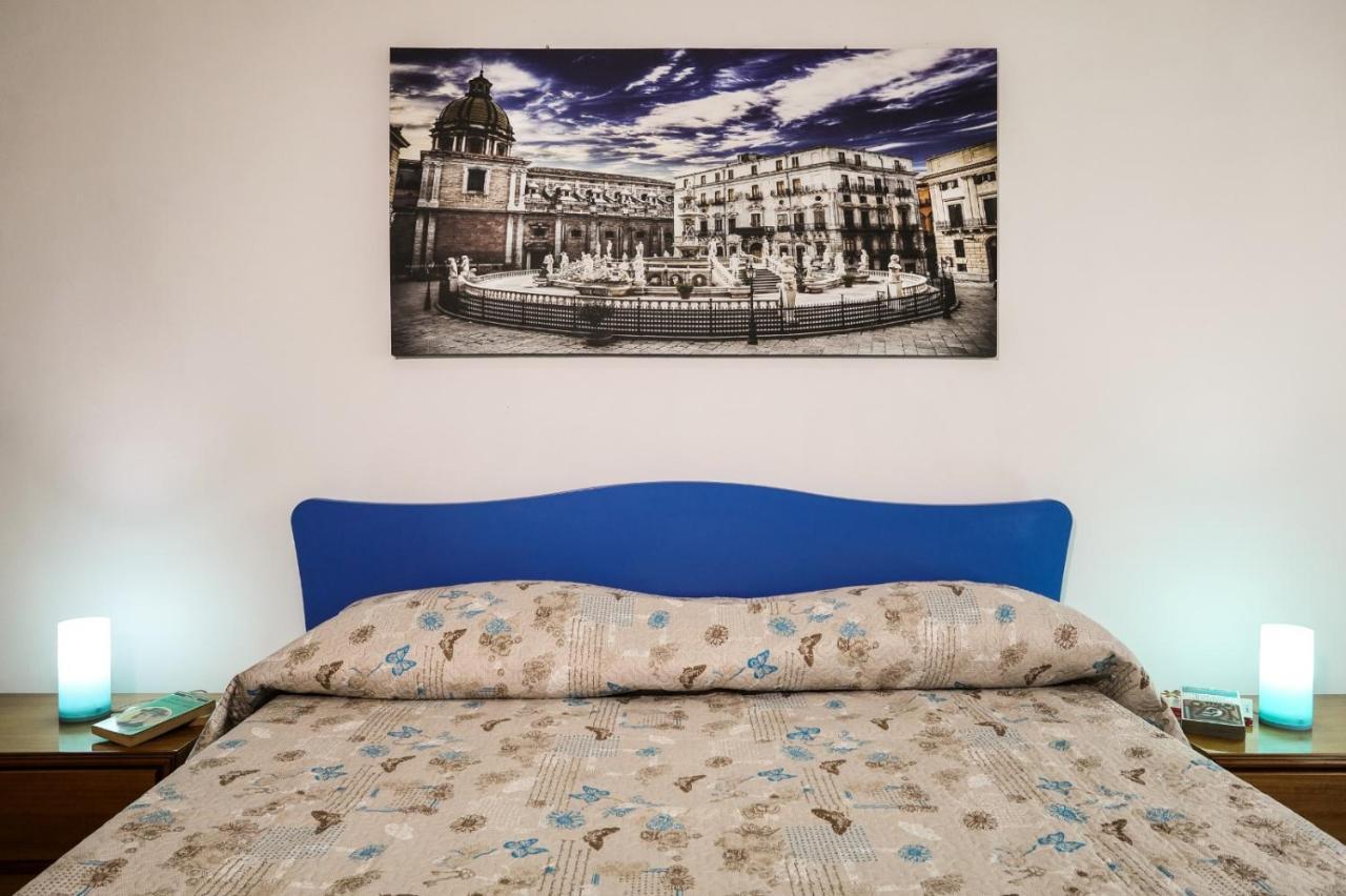 A Casa Di Fra' Bed & Breakfast ปาแลร์โม ภายนอก รูปภาพ